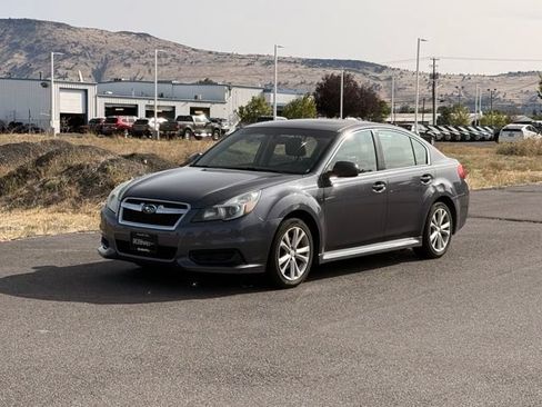 Used 2014 Subaru Legacy 2.5i Premium w/ Moonroof Package AWD/4WD image 7