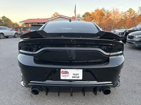 Used 2019 Dodge Charger GT image 5
