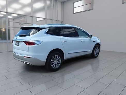 Used 2024 Buick Enclave Essence w/ Trailering Package, 5000 lbs. AWD/4WD image 8