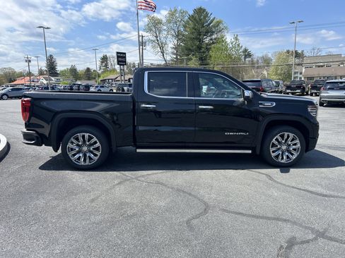 New 2026 GMC Sierra 1500 Denali w/ Denali Reserve Package AWD/4WD image 13
