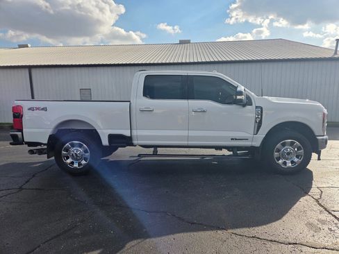 Used 2024 Ford F350 Lariat w/ Lariat Ultimate Package image 2