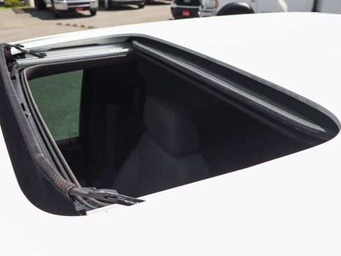 Used 2019 Chevrolet Silverado 1500 LTZ w/ LTZ Premium Package image 6