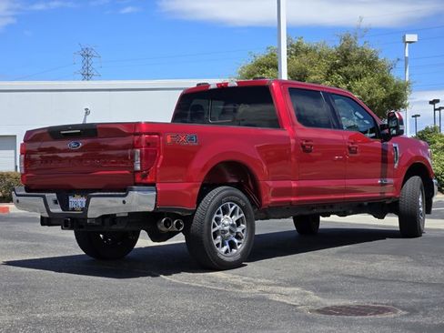 Certified 2022 Ford F250 Lariat w/ Lariat Ultimate Package AWD/4WD image 4