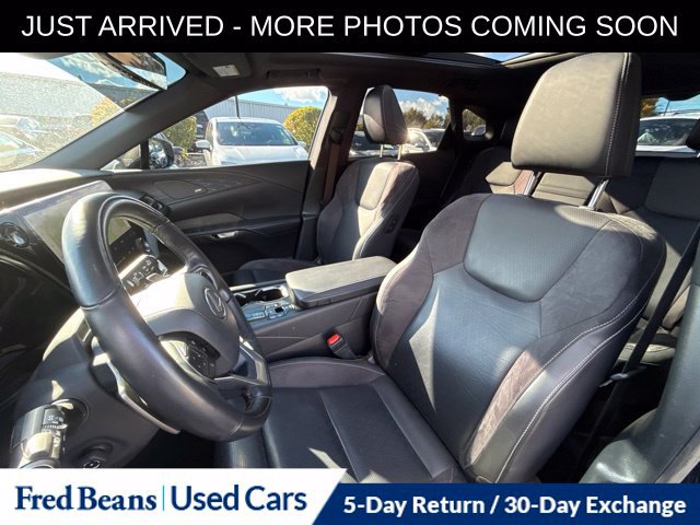 Used 2024 Lexus RX 450h AWD w/ Convenience Package image 16