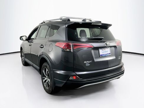Used 2018 Toyota RAV4 XLE w/ Plus Extra Value Package AWD/4WD image 7
