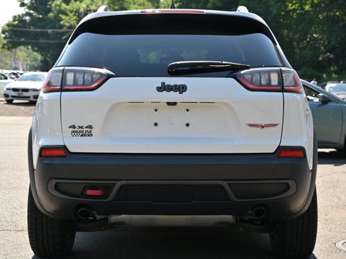 Used 2020 Jeep Cherokee Trailhawk AWD/4WD image 4