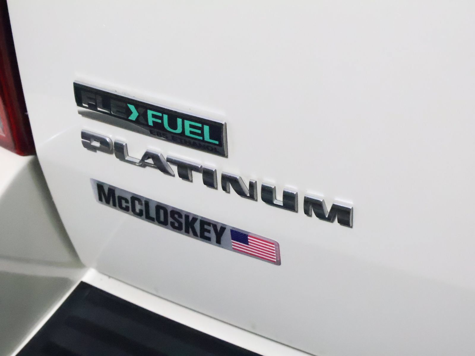 Used 2014 Cadillac Escalade Platinum AWD/4WD image 9