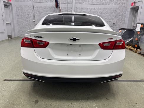 Used 2022 Chevrolet Malibu RS image 4