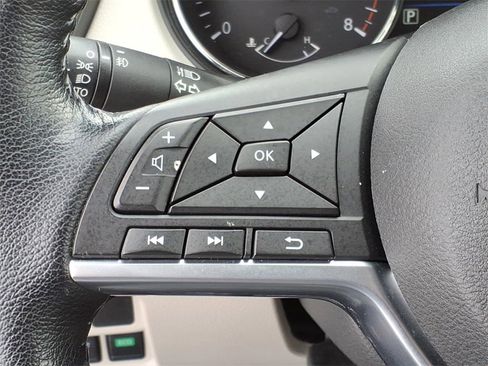 Certified 2022 Nissan Rogue Sport SV w/ Technology Package image 22