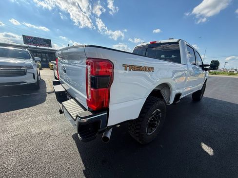 Used 2024 Ford F250 Lariat w/ Tremor Off-Road Package AWD/4WD image 3
