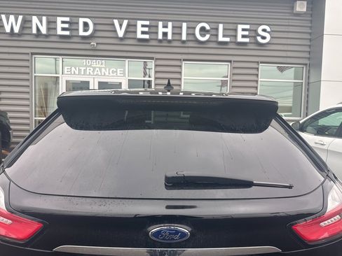 Used 2019 Ford Edge SEL w/ Equipment Group 201A image 6