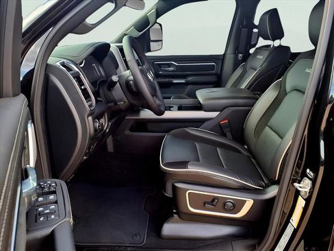 New 2025 RAM 1500 Laramie image 9