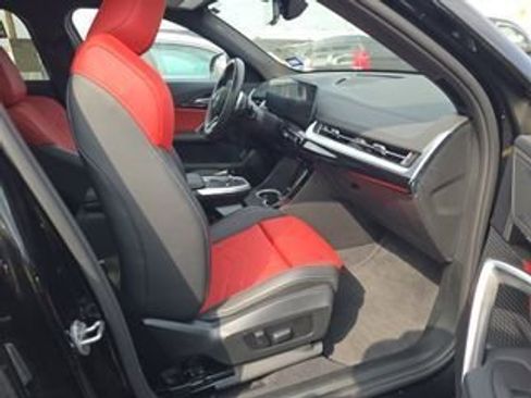 Used 2025 BMW X2 xDrive28i image 6
