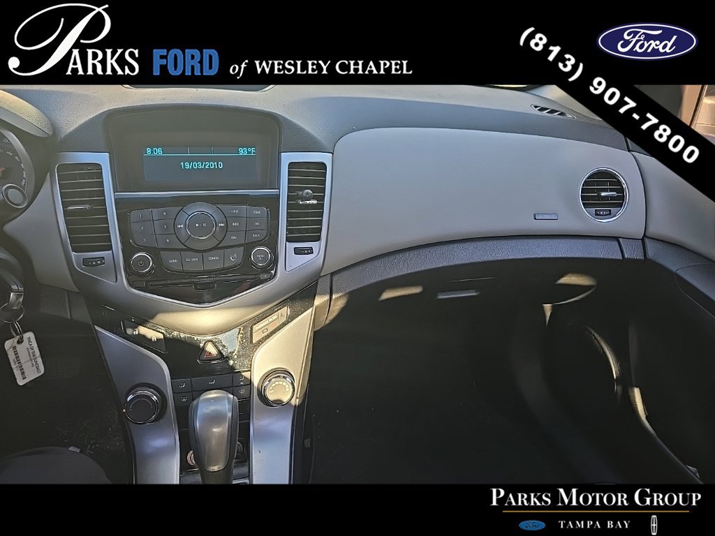 Used 2013 Chevrolet Cruze LS FWD image 11