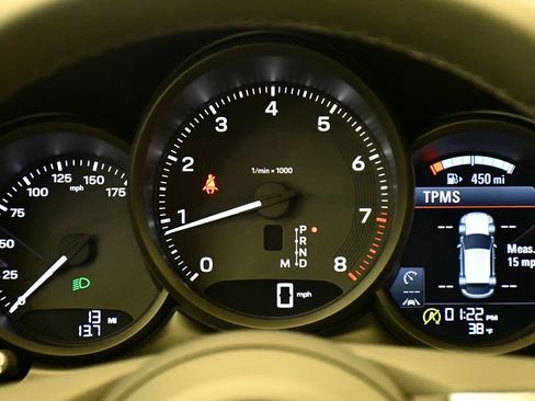 Certified 2026 Porsche Macan AWD/4WD image 29