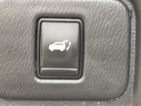 Used 2019 Nissan Murano Platinum image 15