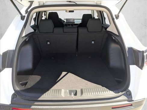 Used 2024 Honda HR-V LX image 6