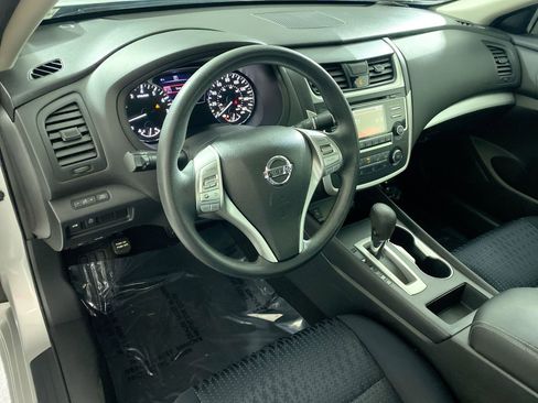 Used 2016 Nissan Altima 2.5 S w/ Power Driver Seat Package image 22