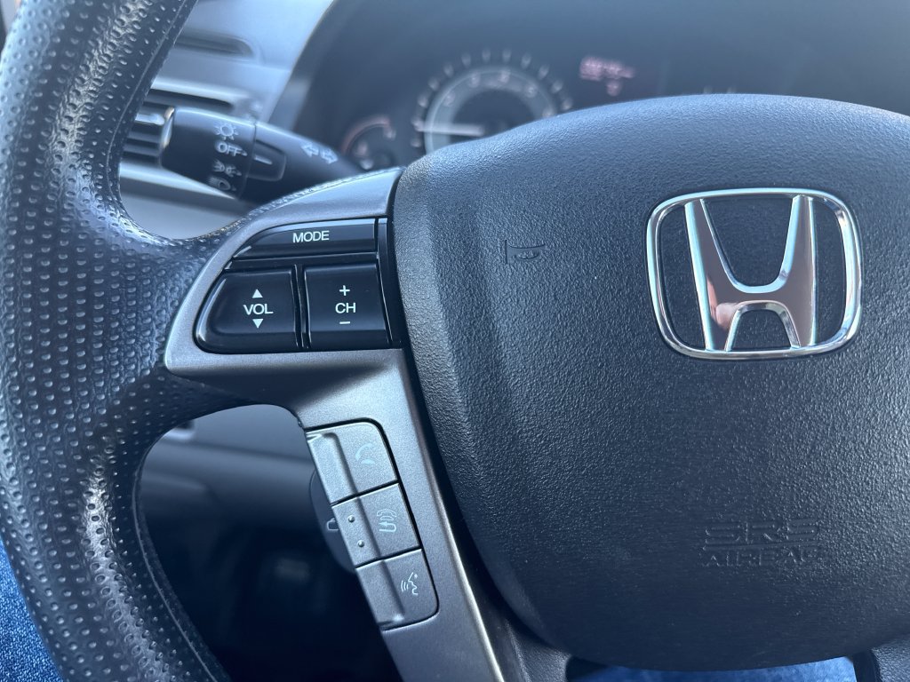Used 2015 Honda Odyssey LX image 25
