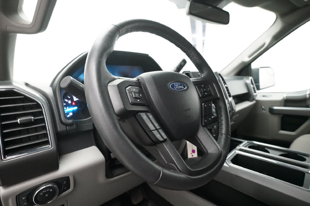 Used 2020 Ford F150 XLT w/ Equipment Group 302A Luxury AWD/4WD image 8