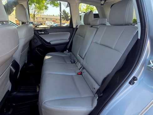 Used 2016 Subaru Forester 2.5i Limited AWD/4WD image 16