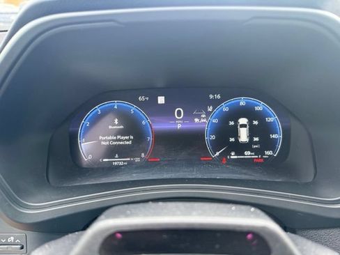 Used 2024 Toyota Grand Highlander AWD image 17