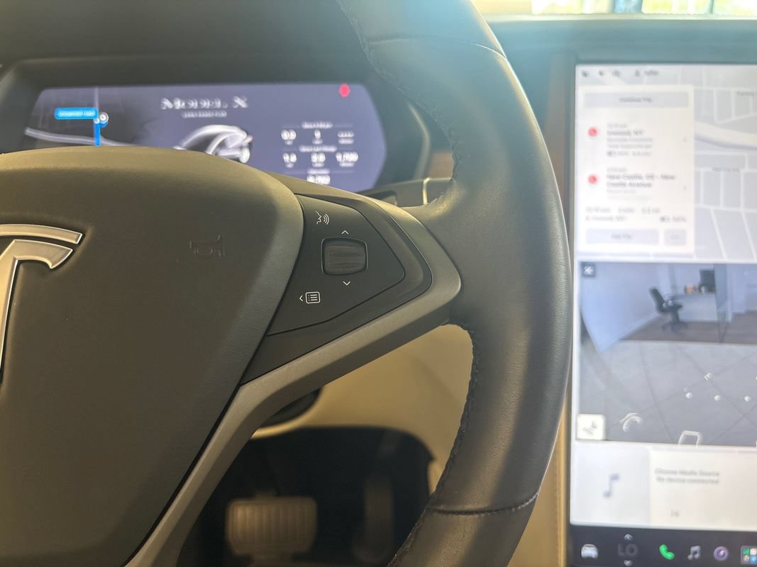 Used 2020 Tesla Model X AWD/4WD image 23