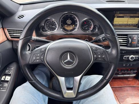 Used 2012 Mercedes-Benz E 350 4MATIC Sedan image 35