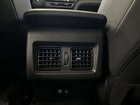 Used 2025 Toyota Camry SE FWD image 21