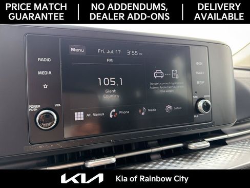 Used 2024 Kia Carnival LX FWD image 18