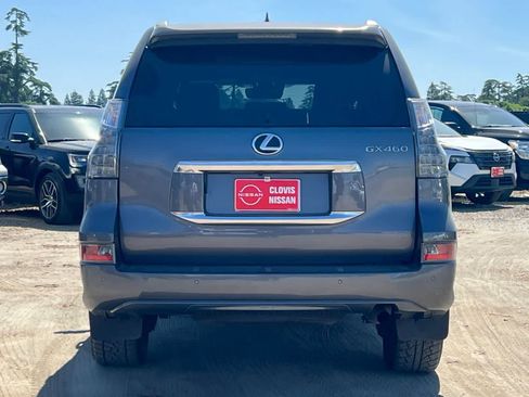 Used 2020 Lexus GX 460 Premium w/ Premium Package image 8
