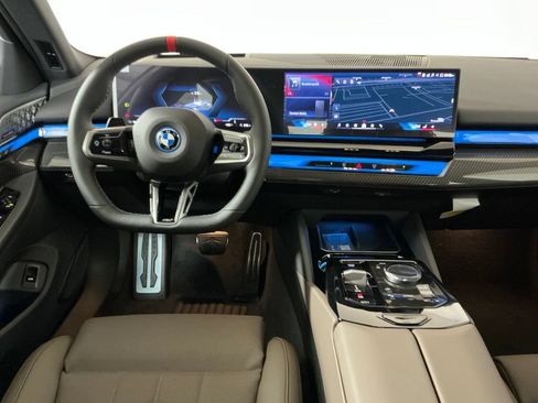 New 2026 BMW i5 M60 AWD/4WD image 9