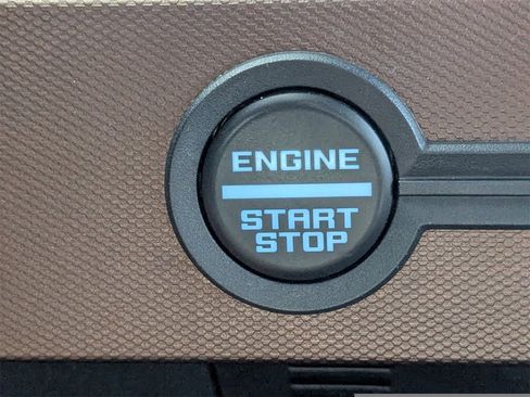 Used 2022 Ford Bronco Outer Banks image 33