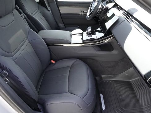 New 2026 Land Rover Range Rover Sport Dynamic SE AWD/4WD image 23