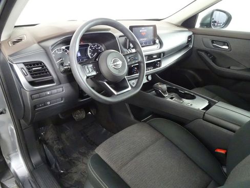 Used 2023 Nissan Rogue SV image 22