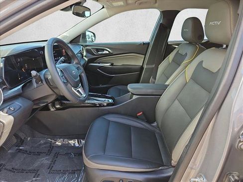 Certified 2025 Chevrolet Trax ACTIV w/ Driver Confidence Package FWD image 23