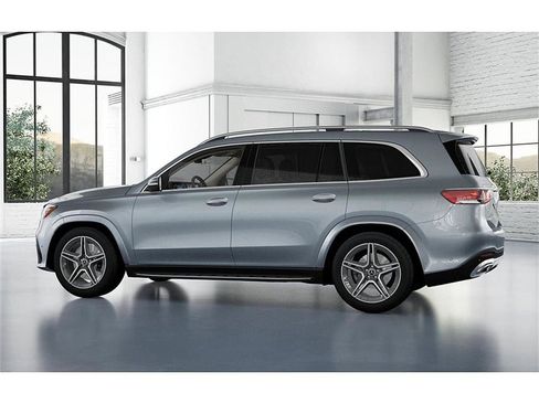 New 2026 Mercedes-Benz GLS 450 4MATIC image 32