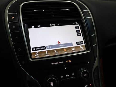 Used 2019 Lincoln Nautilus Select AWD/4WD image 28