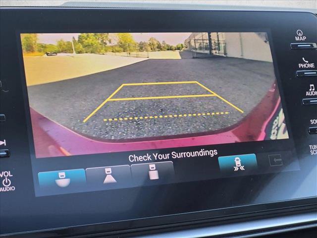 Used 2018 Honda Accord Touring image 12