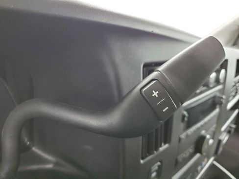 Used 2022 Chevrolet Express 3500 LS image 30