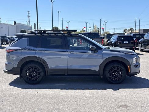 New 2026 Mitsubishi Outlander AWD image 6