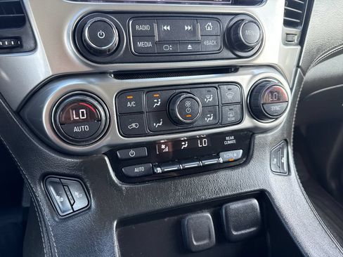 Used 2018 Chevrolet Tahoe LT RWD image 22
