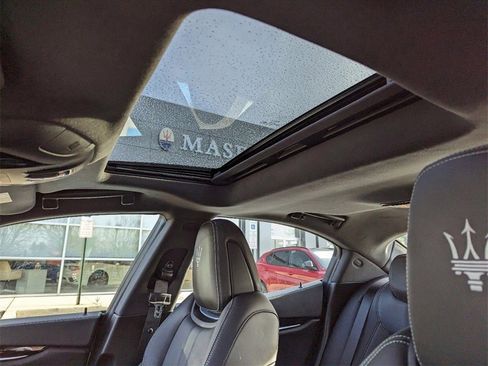 Certified 2018 Maserati Ghibli S GranSport Q4 image 40