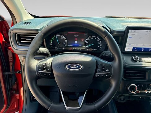 Used 2024 Ford Maverick Lariat w/ Black Appearance Package FWD image 14