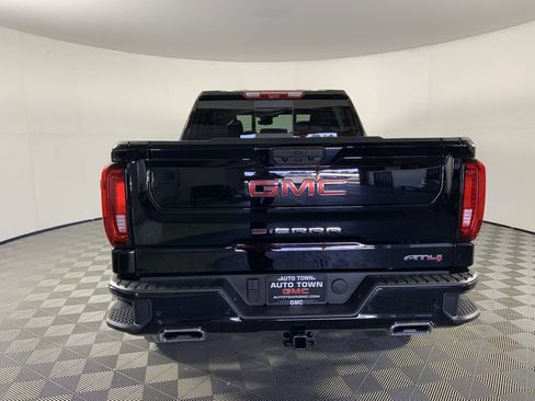 Used 2025 GMC Sierra 1500 AT4 w/ AT4 Premium Package image 8