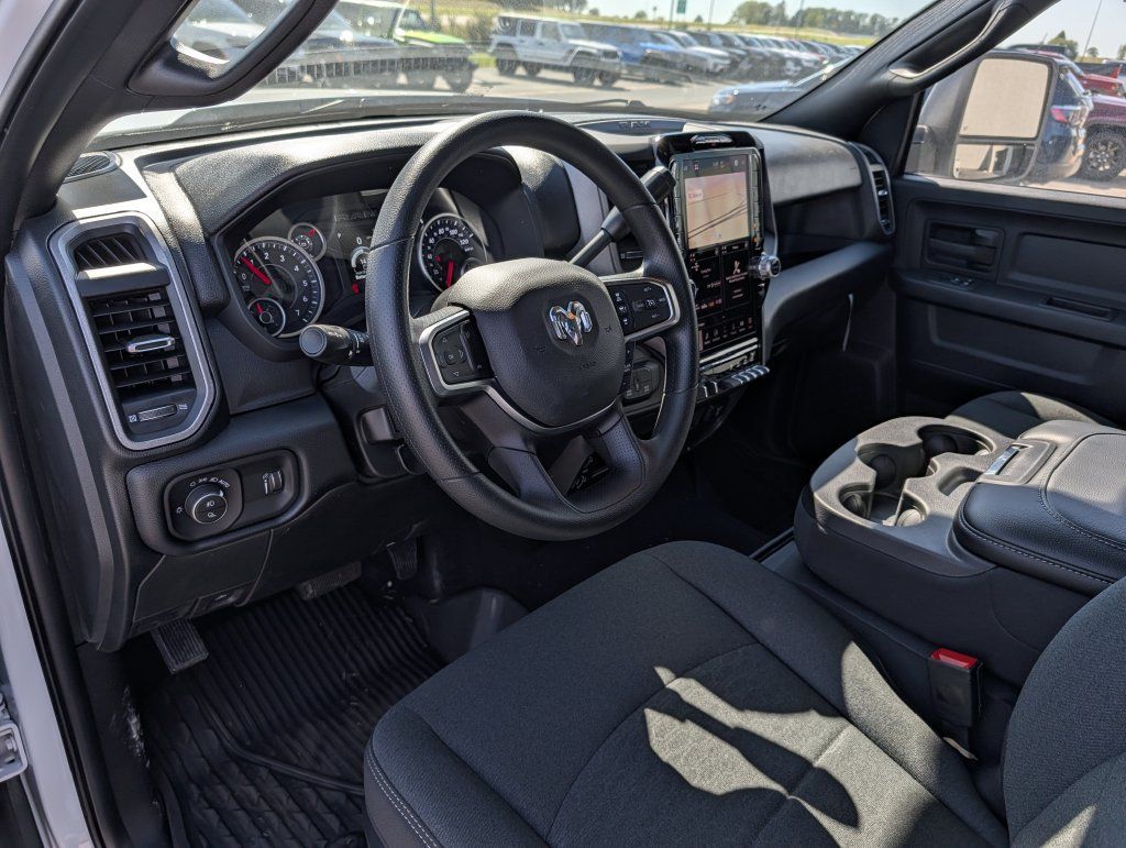 New 2026 RAM 2500 Tradesman AWD/4WD image 5