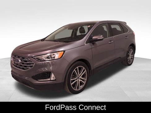 Used 2021 Ford Edge Titanium image 8