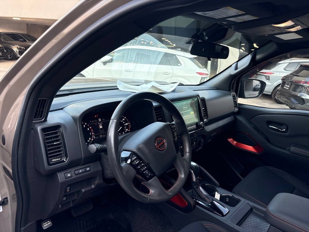 Used 2024 Nissan Frontier Pro-X w/ Technology Package RWD image 12