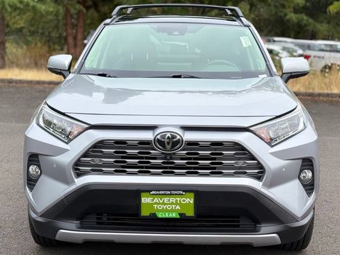 Used 2020 Toyota RAV4 Limited AWD/4WD image 8