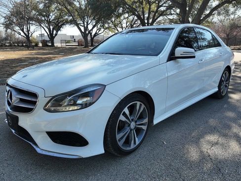 Used 2014 Mercedes-Benz E 350 Sedan w/ Premium 1 Package image 4